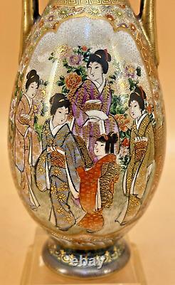 Japanese Meiji Satsuma Vase With Handles & Fine Decorations By Kinkozan