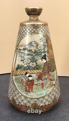 Japanese Meiji Satsuma Vase with Fine Decorations People & Mountains, Signed