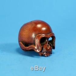 SUPERB Fine Japanese Carved Wood Netsuke Skull