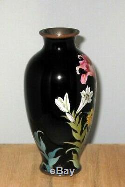 Signed Adachi Kinjiro Fine Meiji Japanese Cloisonne Enamel Vase Tiger Lillies