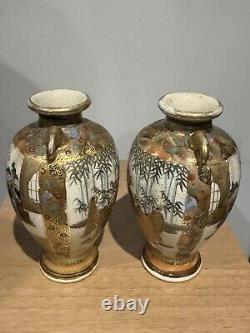 Small Pair Of Meiji Period Shimazu Tribe Fine Painted Vases